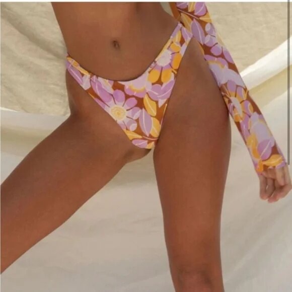 Stone Fox Swim ROCA Bottom in Retro Pop Size‎ M - Picture 1 of 3